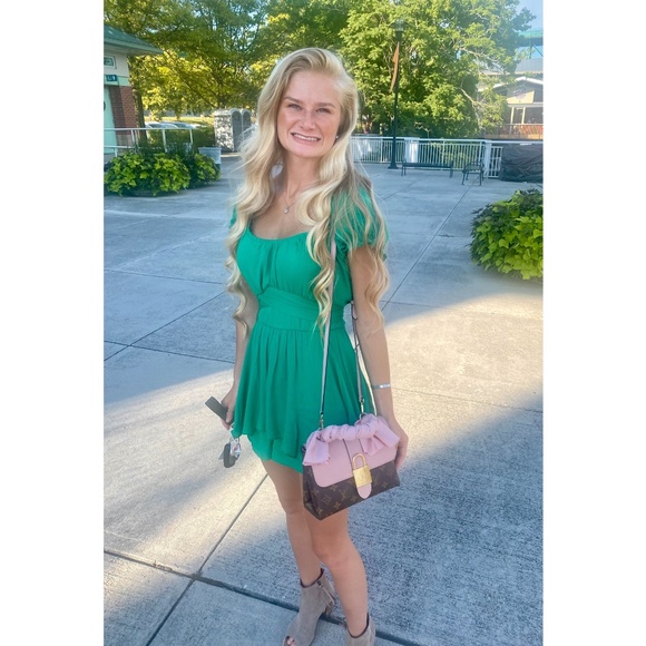 Meet your Posher, Aspen - Picture 1 of 1